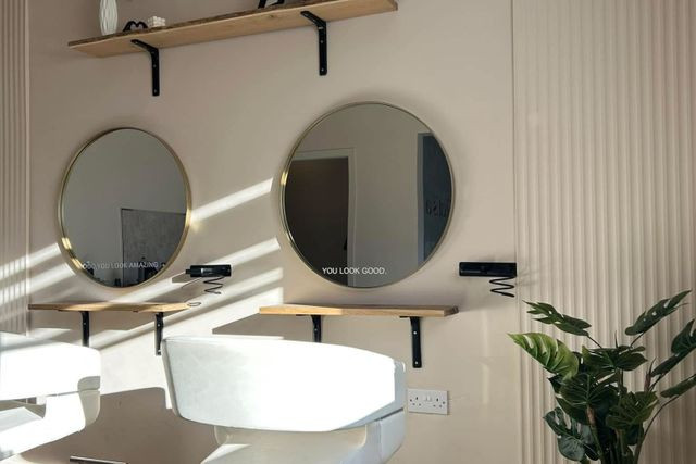 Gallery Photo